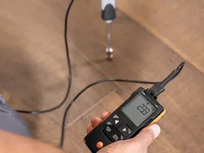 Produktbild von TESTO Temperaturmessgerät 925 für TE Typ K mit App-Anbindung 05630925
