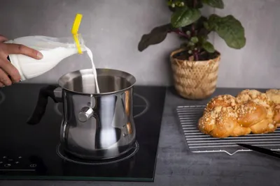 Obrázek produktu pro Altom Design Hrnec na mléko s píšťalkou 1,5 l nerezový