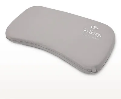 Produktbild von Sei Design Baby-Memory-Foam-Kopfkissen mit sanfter Kopfmulde 44x25x3 – kühlender Komfort & geborgene Unterstützung
