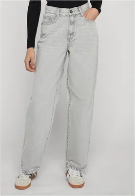 Produktbild von Damenhosen aus Stoff, Urban Classics, High Waist, Jeanshose im 90er-Jahre-Stil, weit geschnitten, hellsilbergrau, gewaschen - Größe 29, weit geschnitten