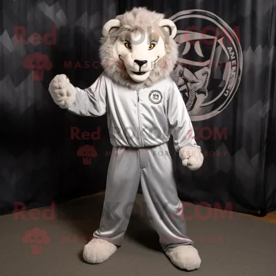 Produktbild von Maskottchen REDBROKOLY Kostümfigur Silberbändiger Löwe bekleidet mit Jogginghose und Krawatte