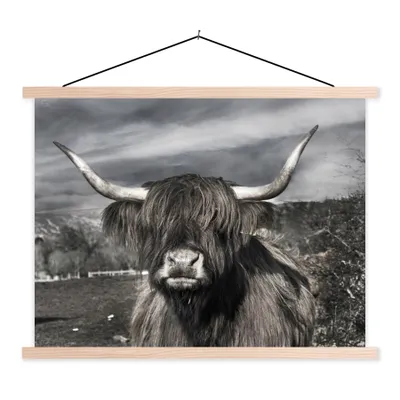 Produktbild von MuchoWow® Textilposter Schottischer Highlander - Tiere - Hörner 60x45 cm mit holzfarbenen Rahmen - Bild