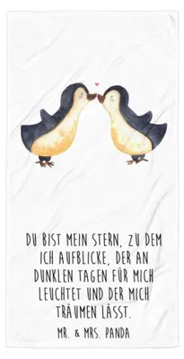 Produktbild von Mr. & Mrs. Panda Handtuch Pinguin Liebe - Weiß - Geschenk, Badehandtuch, Freundin, Duschtuch, Geschenkidee, Großes, Hochzeitstag, Vertraut, Duschhandtuch, Strandtuch