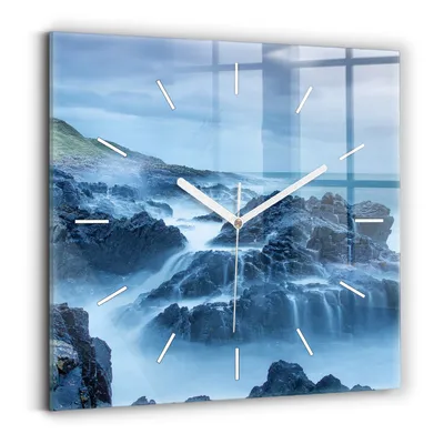 Produktbild von Wallfluent Wanduhr – Stilles Quarzuhrwerk - Uhr Dekoration Wohnzimmer Schlafzimmer Küche - Zifferblatt mit Striche - weiße Zeiger - 30x30 cm - Leuchtturm