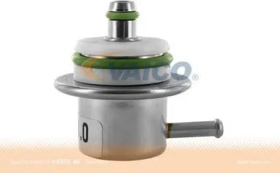 Produktbild von VAICO V20-0499 Kraftstoffdruckregler für BMW 3 Limousine (E46) 5 Limousine (E39) 3 Touring (E46) 3 Coupe (E46) 5 Touring (E39) 3 Cabrio (E46)