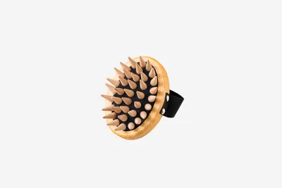 Massagebürste, Buchenholz, spitze Holznoppen, 13cm, Faszienbürste, KostKamm