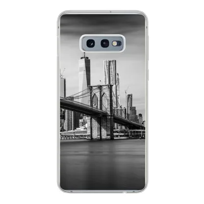 Produktbild von MuchoWow® Handyhülle Schutzhülle Hülle für Samsung Galaxy S10e Architektur - New York - Brooklyn Bridge - Wasser - Schwarz und weiß Silikon Softcase Handy Hülle - Handy