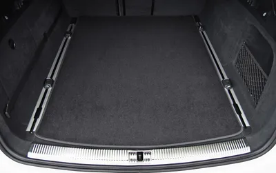 Produktbild von 3-tlg Kofferraummatte mit Ladekantenschutz passend für Audi A6 4G C/ Avant Kombi