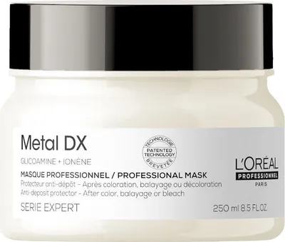 A product shot of a L'Oréal hair mask jar.