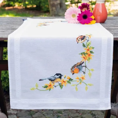 Obrázek produktu pro Vervaco tištěný běhoun na stůl vyšívací sada "Native songbirds", předkreslený vyšívací obrázek