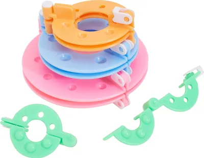 Produktbild von Pomponmaker Bastelset Ø 3,5 cm, 5,5 cm, 7 cm, 9 cm, 4 Schablonenpaare für schnelles und einfaches Basteln