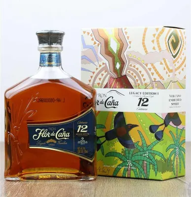 Produktbild von Flor de Caña Centenario 12 Years Old Rum 40% Vol. 0,7l