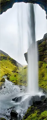 Produktbild von Wallario Wandbild aus Acryl, 125 x 50 cm, freischwebende Optik - Hinter dem Wasserfall