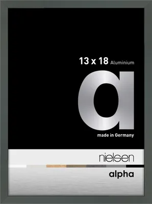 Image de Cadre photo en aluminium Nielsen, modèle Alpha, dimensions 13x18 cm, finition platine