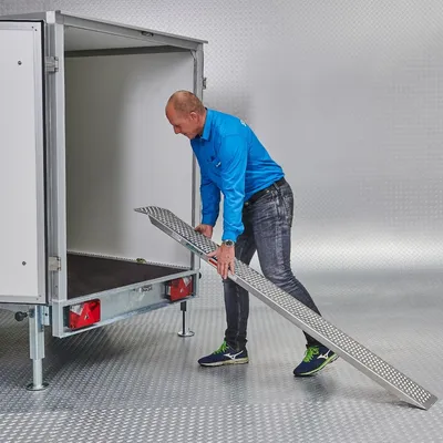 Productafbeelding van Aluminium oprijplaat - 200 cm - 600 kg - 2 stuks