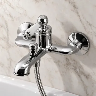 Zdjęcie produktu dla Bateria wannowa klasyczna, chromowana, seria Heritage Manor, model CR-3001-HM, producent Aquanello