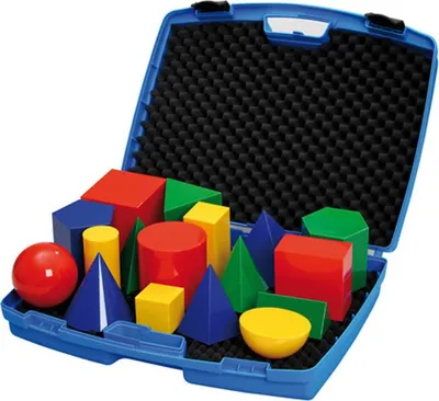 Produktbild von Betzold 17 Geometriekörper im Kunststoffkoffer