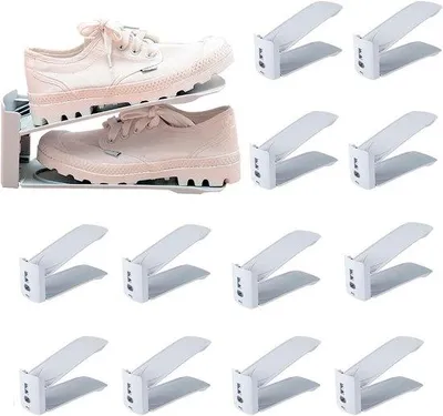 Produktbild von Famanu Schuhorganizer Raum-sparend, antirutsch Schuhregal, 3-fach höhenverstellbar, kompatibel mit allen Schuharten, verstellbarer Schuhstapler - grau