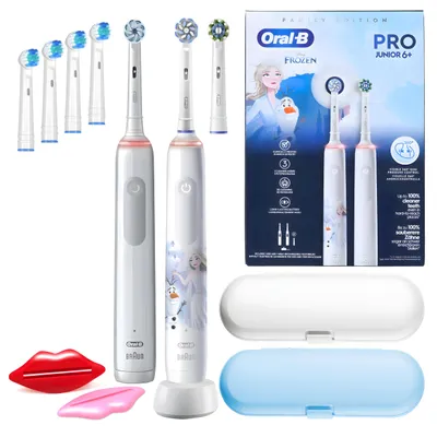 Produktbild von Oral-B Family Edition Pro 3 + Junior Frozen – elektrische Zahnbürsten – 3 Reinigungsmodi – Set
