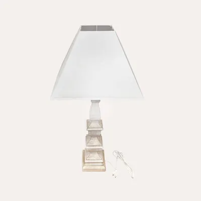 Obrázok produktu pre KEYHOMESTORE | Štvorcová stolová lampa so tienidlom