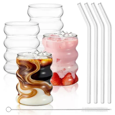 Obrázok produktu pre Sada pohárov s sklenenými slamkami, 4 kávové poháre, objem 320 ml, borosilikátové sklo, vlnitý tvar