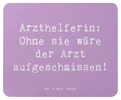 Produktbild von Mr. & Mrs. Panda Mouse Pad Spruch Arzthelferin Herz - Lavendeltraum - Geschenk, pc mauspad, Beruf, Blutentnahme, Berufsleben, Praxisheldin, Berufsalltag, Berufsliebe