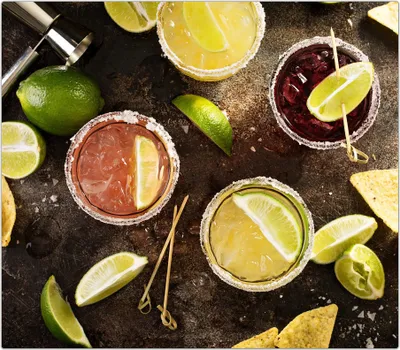 Produktbild von Spritzschutz Herdabdeckplatte Schneidebrett aus Glas Cocktail Zutaten 1-Teilig (60x52cm)