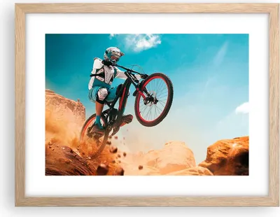 Produktbild von Gerahmtes Poster - Rahmen in heller Eiche - Fahrrad Sport Helm - 40x30 cm - Wand Bild - Wanddeko - Wandbilder - Wandposter - Bilderrahmen - Bilder - Kunstdruck - Wandbild - P2NAA40x30-4098