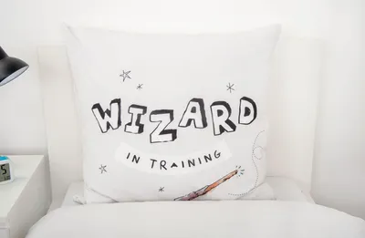 Immagine prodotto di Set lenzuola reversibile Harry Potter Hogwarts Wizard, 2 pezzi, 135 x 200 cm e 80 x 80 cm