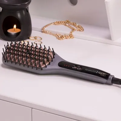 Image de Remington Hair Straightener and Brush for Reduced Styling Time with Keratin-Ceramic Coating Enriched with Almond Oil, Digital Display, 150-230°C - Single