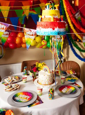 Produktbild von Party Deko Lametta - Weihnachtsgirlande rot 10m