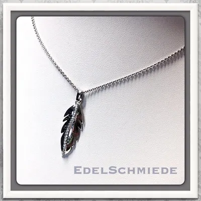 Produktbild von Edelschmiede925 Feder aus 925/- Silber mit Zirkonia, inkl. Kette