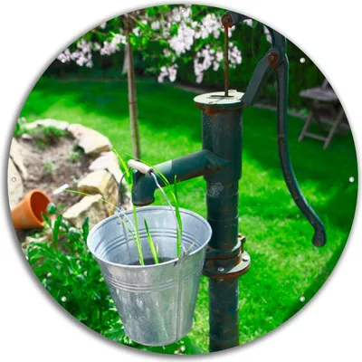 Produktbild von Wallario rundes Outdoor-Poster für Garten oder Balkon, Motiv Wasserquelle im Garten, 60 cm Durchmesser