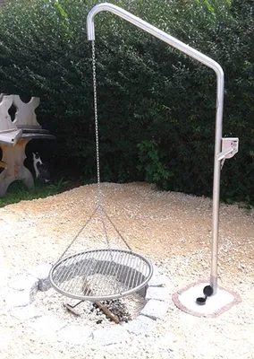 Produktbild von Libatherm Edelstahl-Grillgalgen 80 cm Ausleger 2m hoch Schwenkgrill