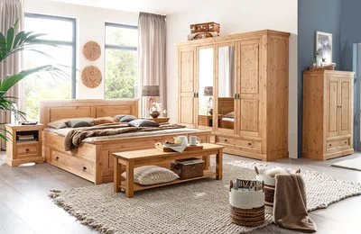 Schlafzimmer mit Kleiderschrank Doppelbett Waescheschrank Nachttisch Bettbank Bettkasten