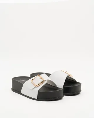 Produktbild von Slippers Wit Plateau Gouden Gesp