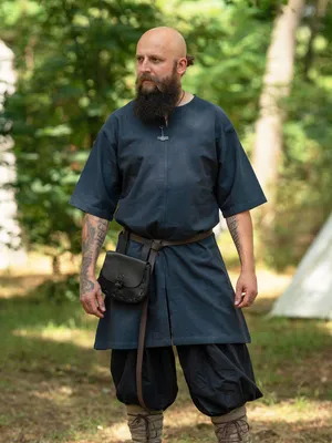 Produktbild von Schlichte Mittelalter Tunika kurzarm Blau "Njord" M