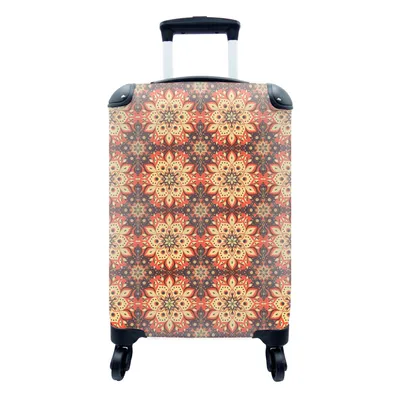 Produktbild von MuchoWow® Koffer Handgepäck Trolley Rollkoffer Kleine Reisekoffer mit 4 Rollen - Mandala - Bohème - Design - Cabin Size < 55x40x23 cm & 55x40x20 cm - Fotokoffer - Kabinenkoffer - Boardgepäck - Reise-Box - Reisekoffer - Reisegepäck - Koffer mit Bild - Trolley für Kinder