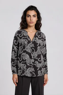 Produktbild von Milano Italy V-NECK BLOUSE 1/1 SL MOCCA PRINT MOCC 46