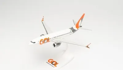 Produktbild von Herpa 613514 Snap Fit B737 Max 8 GOL Transp. Aéreos 1:200