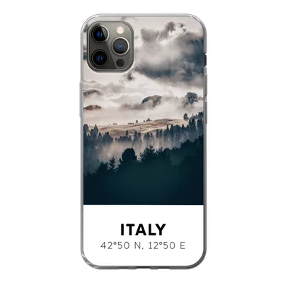 Produktbild von MuchoWow® Handyhülle Schutzhülle Hülle für iPhone 13 Pro Max Italien - Nebel - Wald - Baum Silikon Softcase Handy Hülle - Mobiltelefon