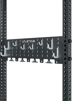 Produktbild von ATLETICA R8 Storage Plate | Aufbewahrungssystem | Lochwand mit Hakensystem zur Aufbewahrung von Griffen und Zubehör am R8 Power Rack