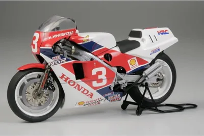 Zdjęcie produktu dla Tamiya 1:12 Honda NSR 500 works team