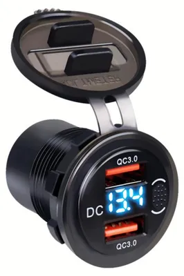 Immagine prodotto di Caricabatterie Auto QC3.0 Dual USB Impermeabile con Voltmetro e Interruttore, Adattatore di Ricarica Rapida 12/24V, Display LED, Ideale per Auto e Camion