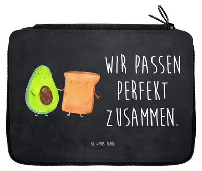 Produktbild von Mr. & Mrs. Panda Federmäppchen Avocado Toast - Kreidetafel - Geschenk, Federmappe, Bleistiftetui, Schlamper, Toastbrot, Hochzeitsgeschenk, Schlampermäppchen, Liebe, Etui