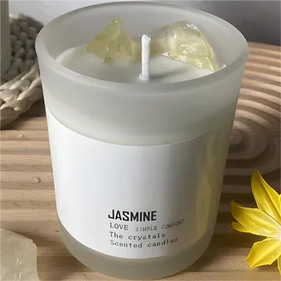 Produktbild von Elegante Jasmin Duftkerze für entspannte Atmosphäre KP32740