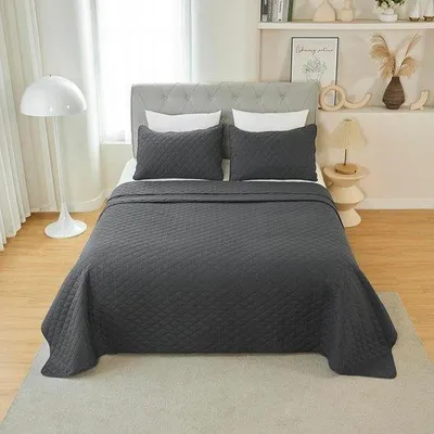 Produktbild von Famanu Bettüberwurf 3-teilig - 200x220 cm, grau