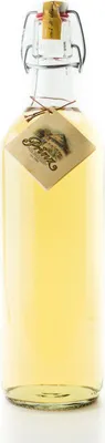 A bottle of Prinz Alte Wald-Himbeere liqueur.