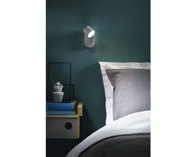 Produktbild von Philips myLiving Star Decken-/Wandspot, Nicht austauschbare(s) Leuchtmittel, 1 Glühbirne(n), LED, 2700 K, 220-240 V, Weiß