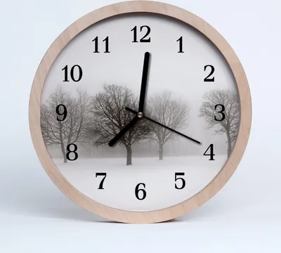 Produktbild von Holzuhr 30fi cm wanduhr - Winter